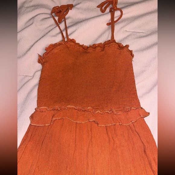 Dress - Picture 2 of 2